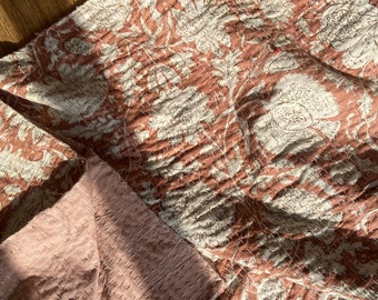 Salmon Pink Minimal Floral Print Kantha Quilt Queen Pure Cotton Kantha Throw Blanket Kantha Bedspread Coverlet Kantha Bed Cover Boho Quilt