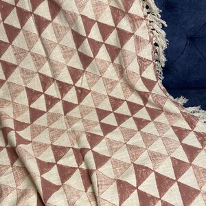 Big Triangle Geometric Mud Colour Sofa Throw Bed Throw Pure Jute Cotton Throw Blanket Kantha Bedspread Blanket Kantha Bed Cover Boho Quilt