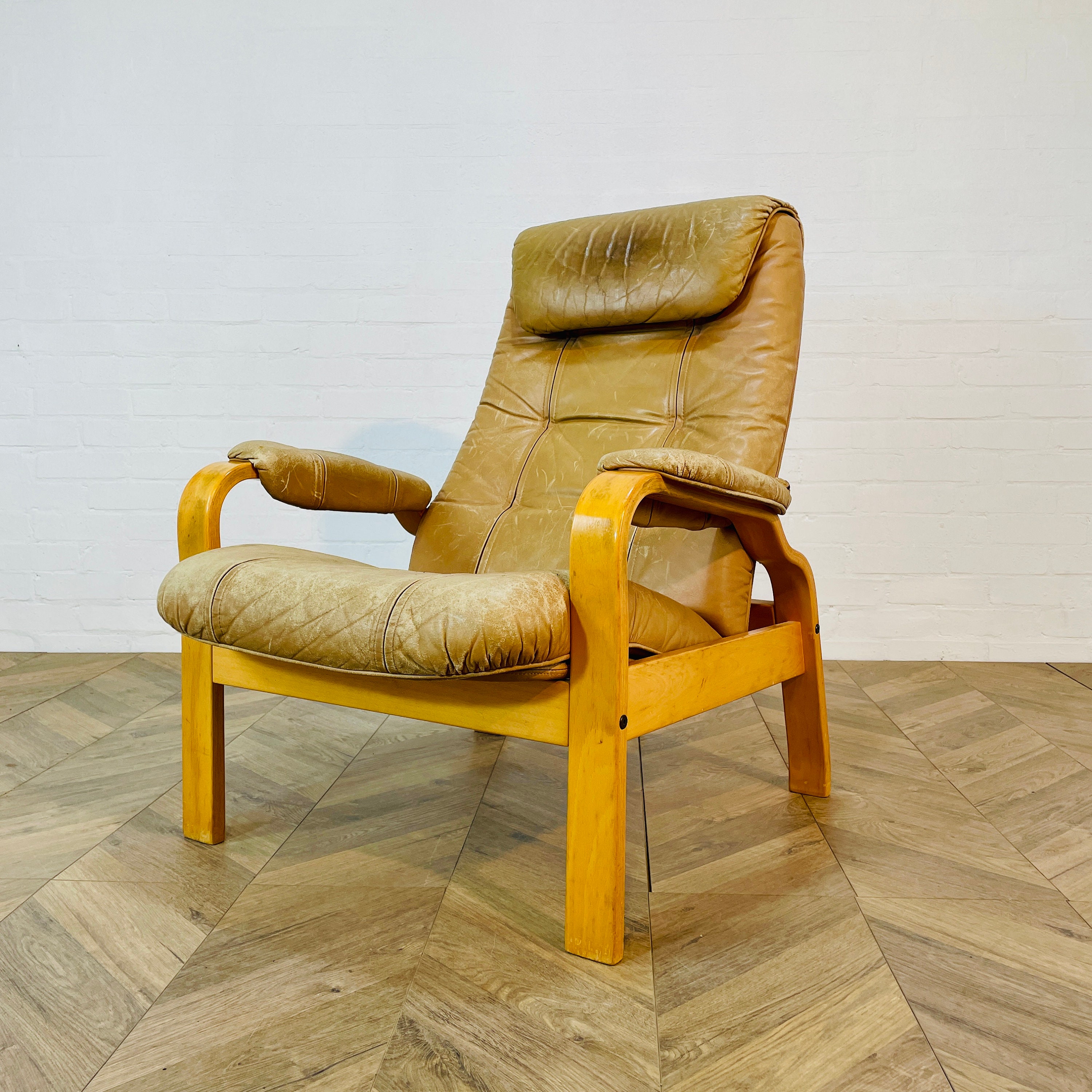 Fauteuil de salon inclinable Ekornes Stressless avec repose-pieds