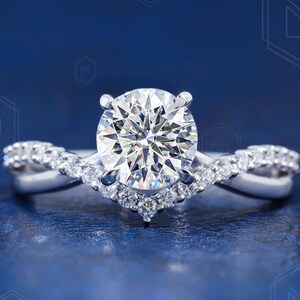 Round Cut 1.5 CT Moissanite Ring Engagement Ring Twisted Band Anniversary Promise Gifts For Her Handmade Promise Ring 14k Solid Gold Ring