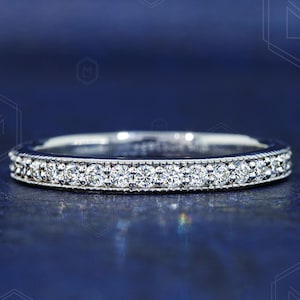 2.5 mm Milgrain Moissanite Braut Passender Ehering 14K Solid Weißgold halbe Ewigkeit Vintage Band Zierliche Art Deco Verlobungsring
