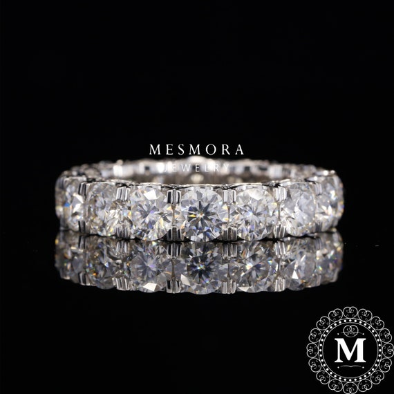 3 side Pave Wedding Band Full Eternity Diamond Wedding Band Boho Chunky Band Delicate Stacking Band Dainty Moissanite Band Anniversary Gift