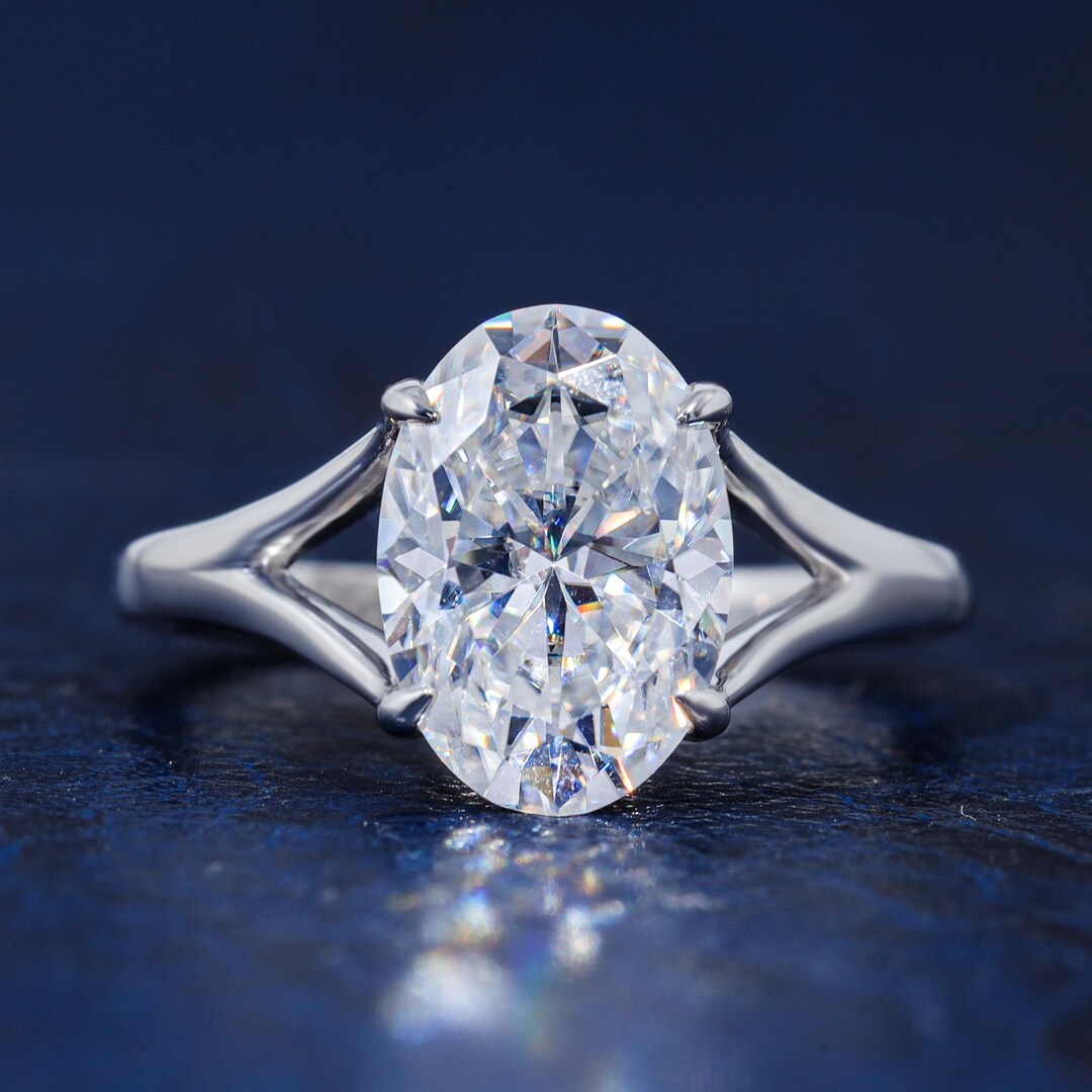 2.25 CT Solid Gold Split Shank Oval Cut Moissanite Engagement Ring ...