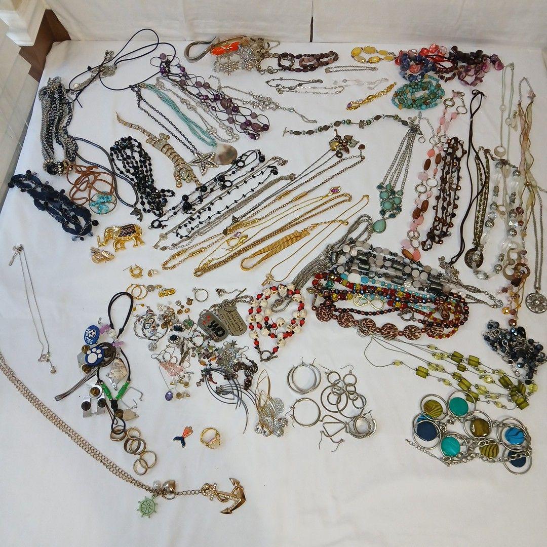 Bulk Wearable Jewelry