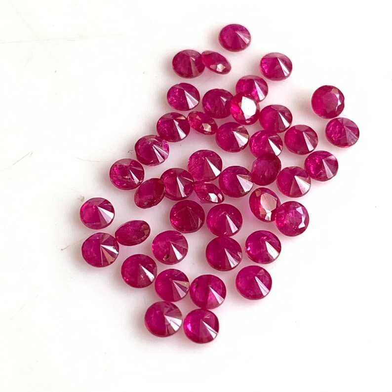 Price Per Lot 10 Pcs 4mm Natural Ruby Diamond Cut Round Top AAA Quality Loose Ruby Round