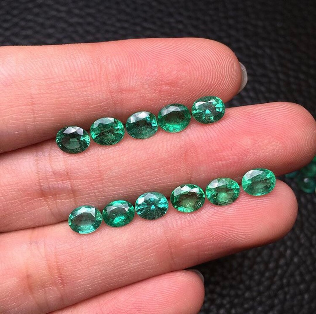 5x6mm Natural Emerald Oval Gemstone Top AAA Quality Loose Emerald Oval