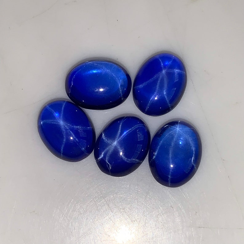 5 Pcs 7x9mm Star Sapphire Smooth Oval Cabochon Top AAA Quality Loose Star sapphire Price Per Lot