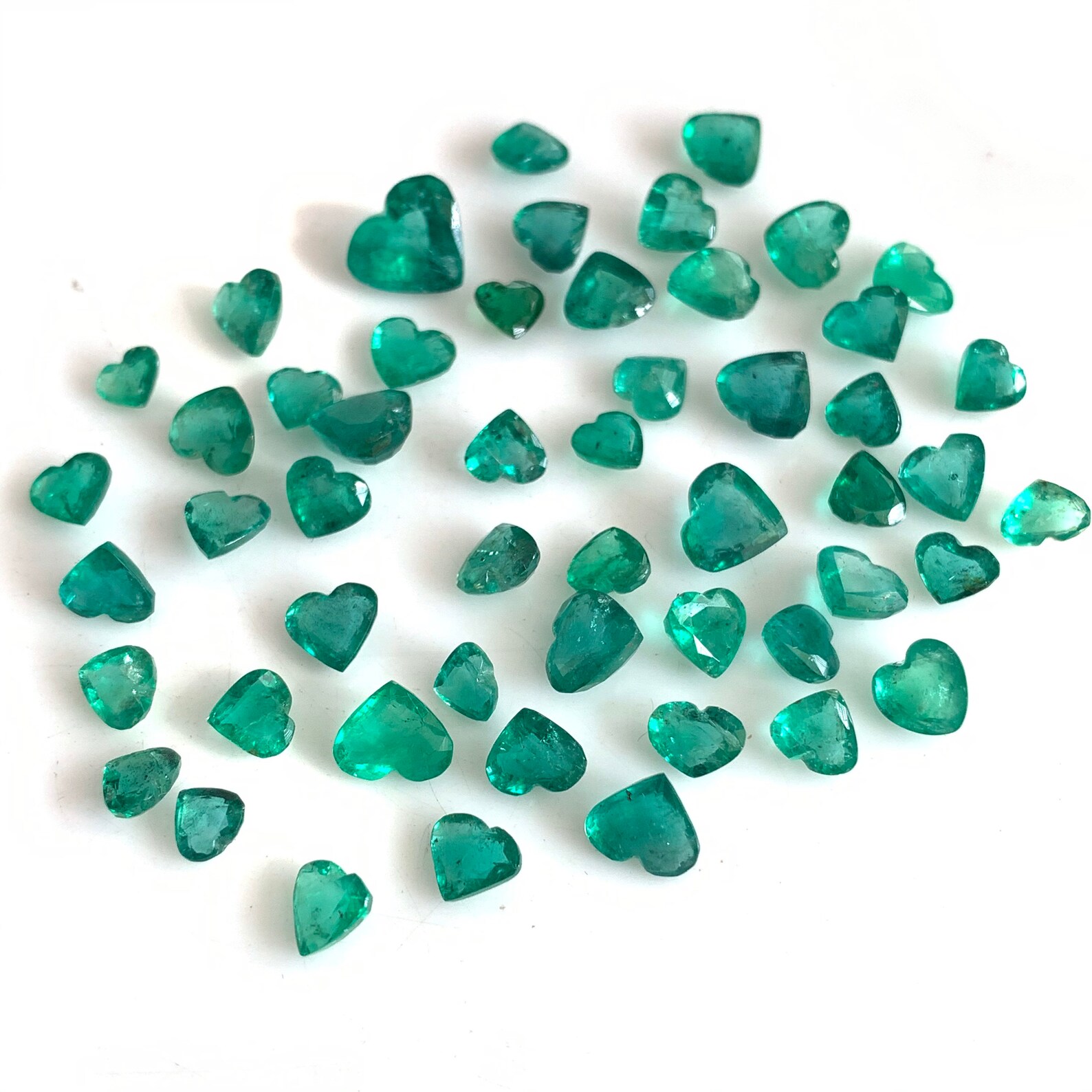 2 Pcs Natural Emerald Faceted Heart Faceted Gemstone Loose Etsy UK