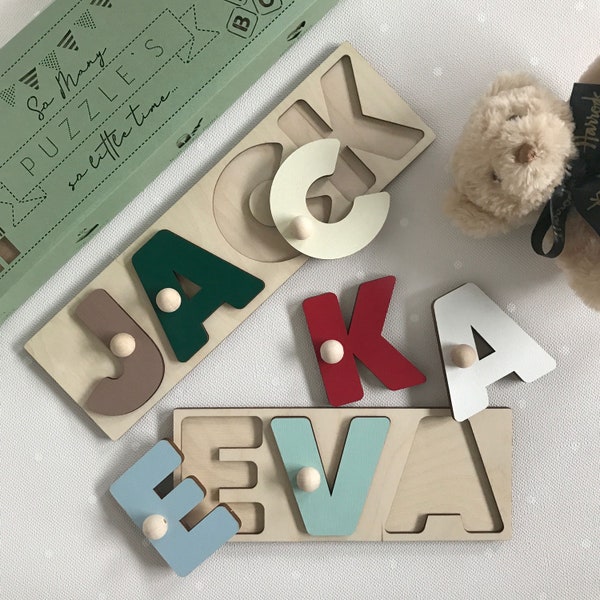 Puzzle de nom en bois personnalisé avec des chevilles cadeau de jouet éducatif pour bébé Noël