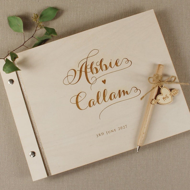 Beautiful Personalized Natural Wood Country Wedding Guest Book Travel Memories Photo Album Engagement Gift Many Designs 2stylos personnalis.