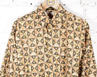 Vintage long sleeve batik shirt Size M Bodronoyo