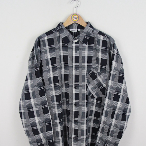 Vintage flannel shirt Size XL-2XL 43/44 identical