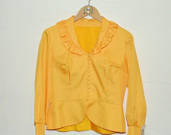 Vintage blouse size M