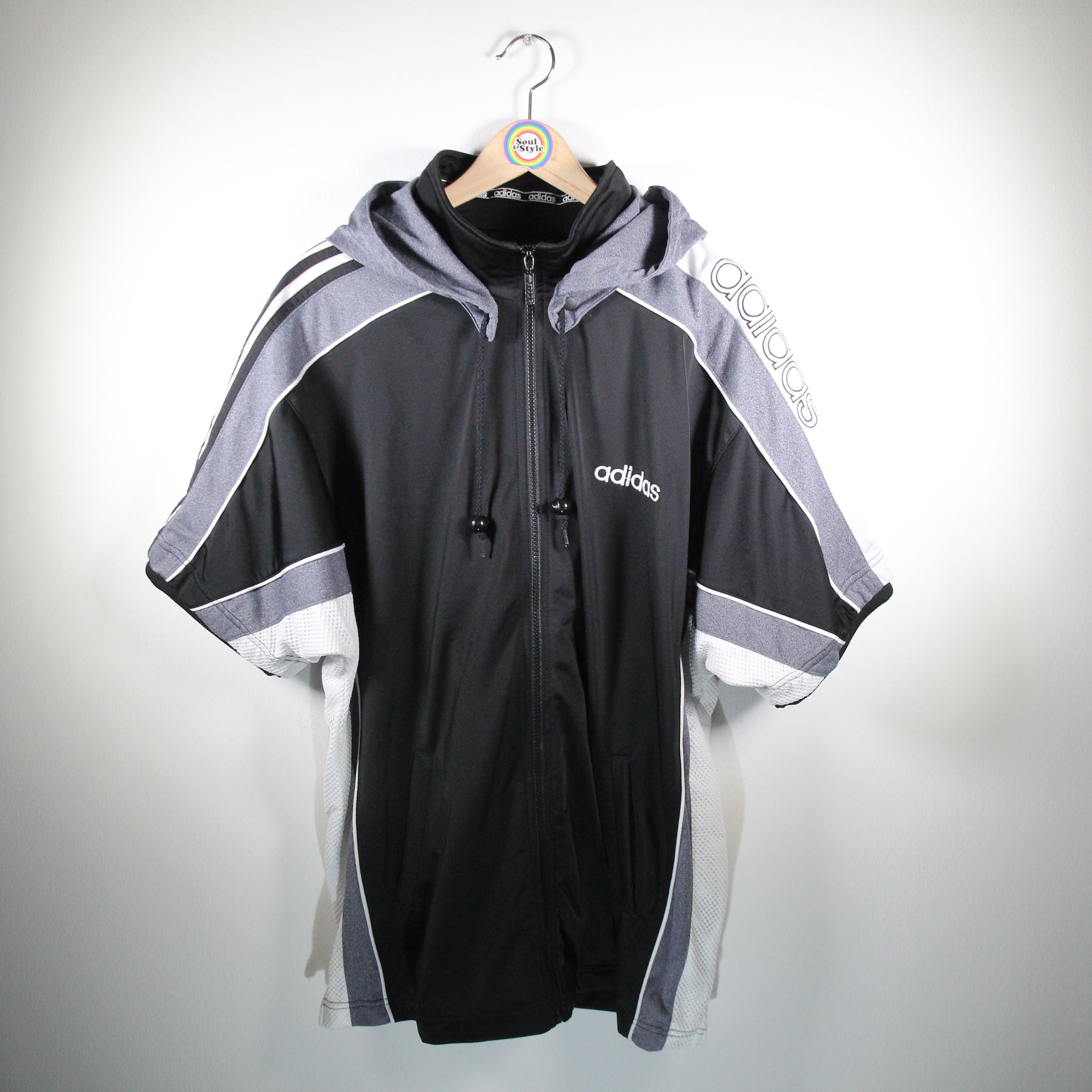 Vintage Tracksuit Size L D6 F180 Adidas Short Sleeves Short