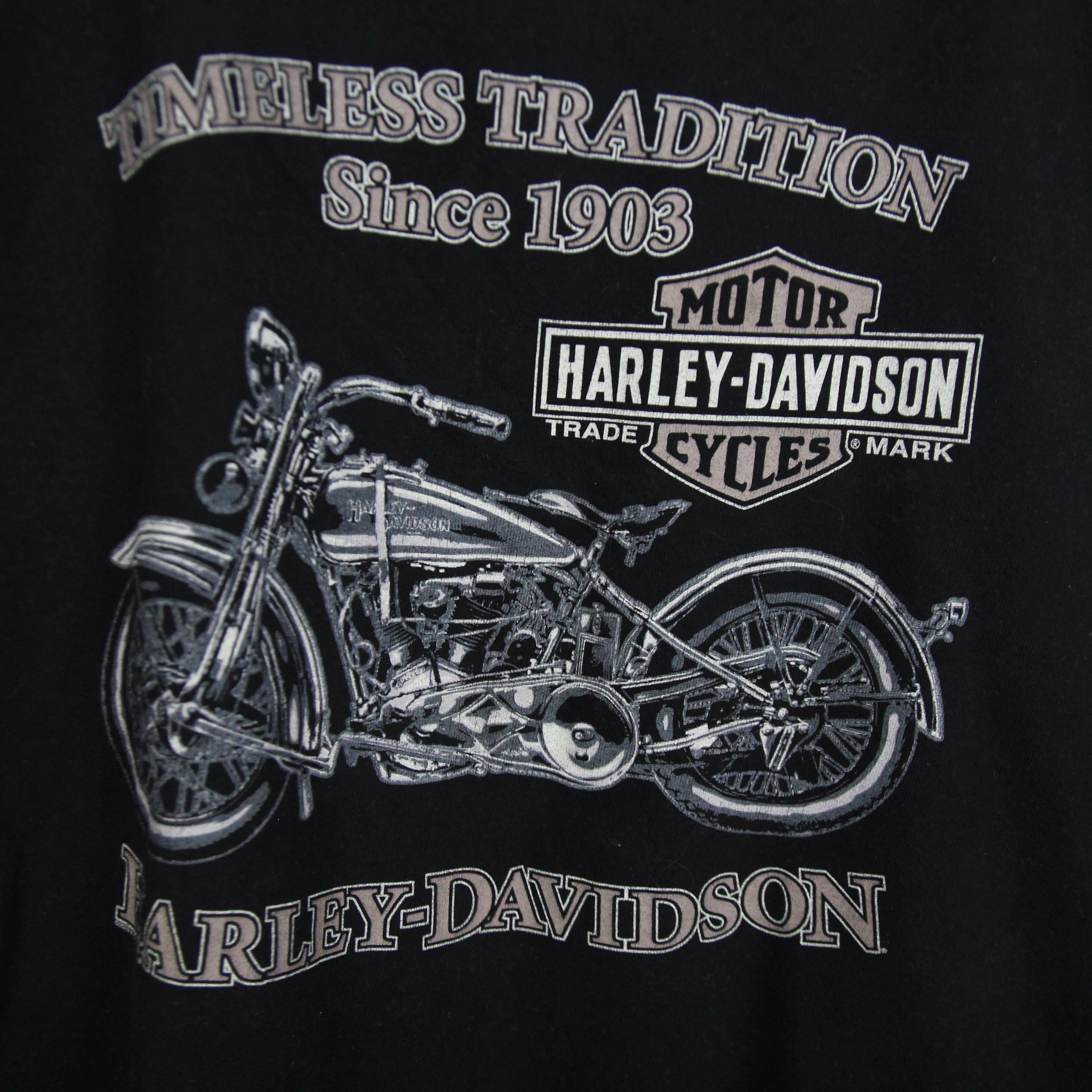 Vintage T-shirt Size L Harley Davidson Motorcycles Timeless