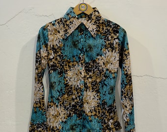 Vintage blouse size S