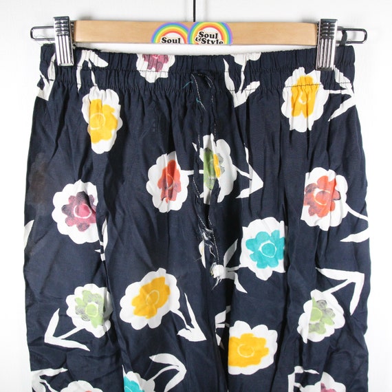 Vintage Women's Shorts Size S - image 2