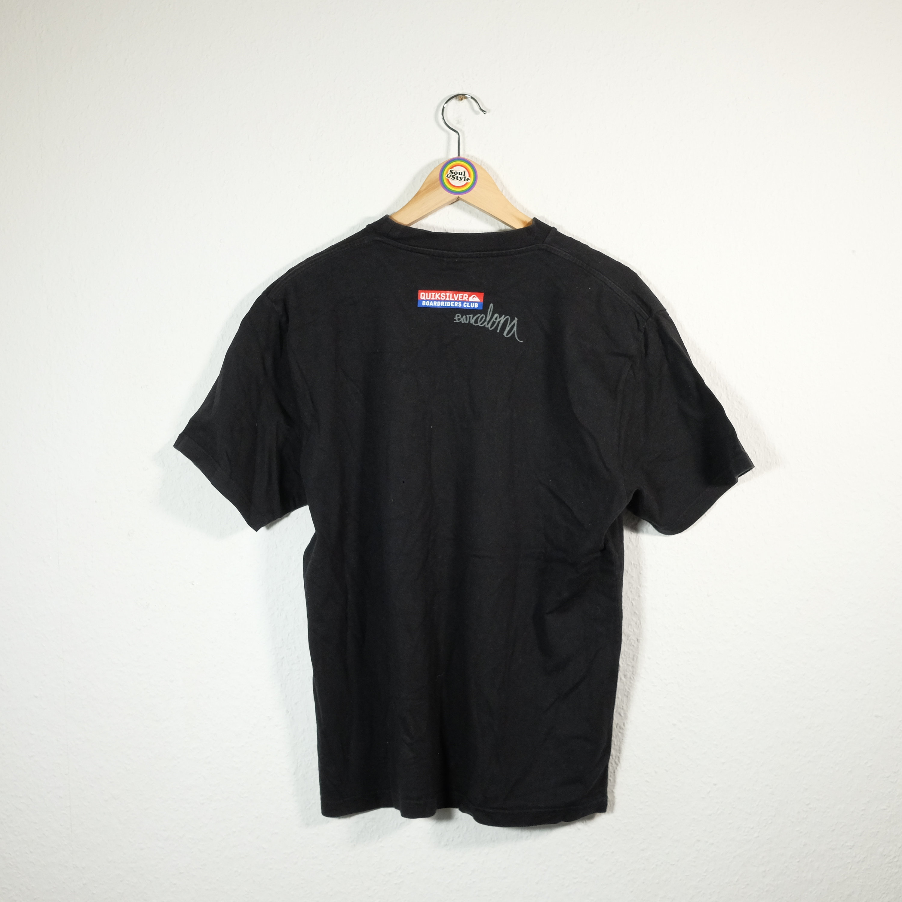 Vintage Quiksilver Boardriders Club Barcelona Edition T-Shirt Size M-L