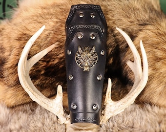 Handmade Leather Bracers with Medallion, Leather Armor, LARP, Cosplay
