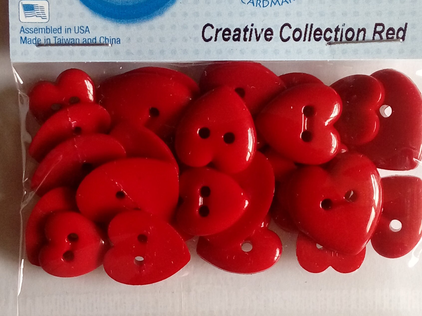 3/8 Red Heart Buttons - Pearly plastic - Sew Vintagely