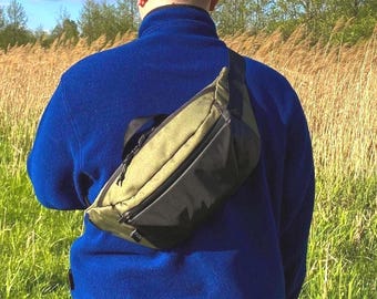 Large Mens Handmade Waist Bag for Travel, 7L Fanny Sling Bag on Strap, Durable Over the Shoulder Bag, Practical Belt Bag, Xmas Gift for Men