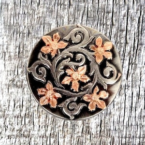 Wildflower 1 Inch Concho