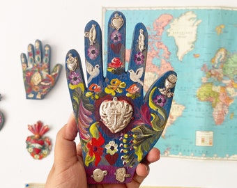 M size Hand decor - mexican hand - healing hand - mexican hand made decor
