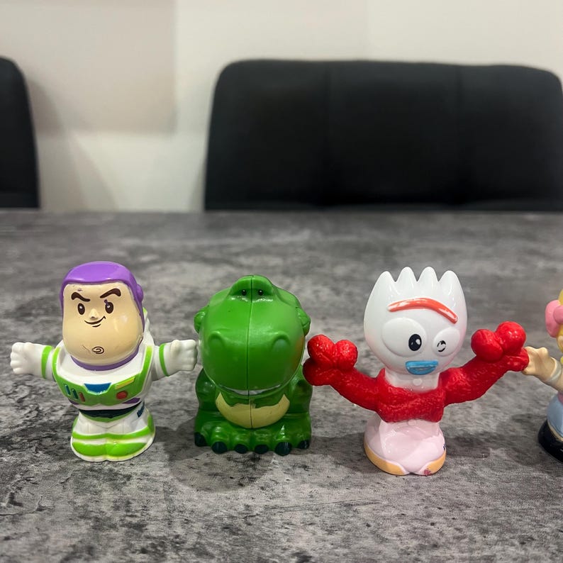 Figuras de Fisher-Price Little People Disney Toy Story 4 Woody Buzz Forky Rex imagen 4