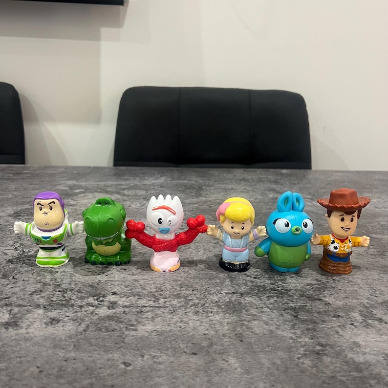 Figuras de Fisher-Price Little People Disney Toy Story 4 Woody Buzz Forky Rex imagen 1