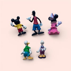 Collection of Disney Mickey Mouse & Friends Vintage Figures immagine 2