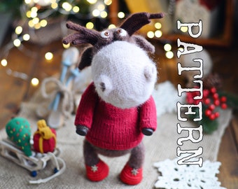 Jiangwan Christmas elk Plush Toy Brown elk with Scarf Cute Design Suitable as a Beautiful Gift 13 inches Jiangwan Christmas elk Plush Toy Brown elk with Scarf Cute Design Suitable as a Beautiful Gift 13 inches