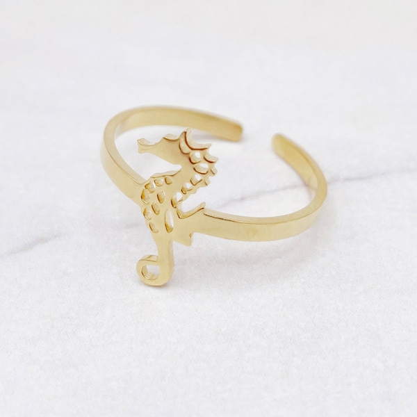 Seahorse Ring, Cute Minimalist Seahorse Jewelry, Horsefish Sea Dragon Hippocampus Beach Ocean Jewelry, Gift for Fish Mom Marine Animal Lover