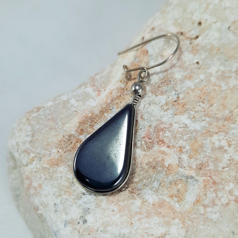 Earrings Drop in Precious Precious Stone Hematite