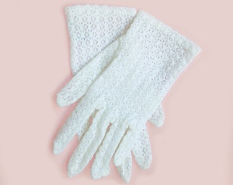 Vintage White Lace Nylon Gloves Made In Japan