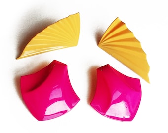 Two Pairs of Powder Coated Metal 1980's Stud Earrings - Fuchsia and Yellow