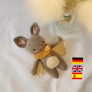 PDF Anleitung Monty Fledermaus in Deutsch, Englisch und Spanisch, Häkelanleitung, Amigurumi