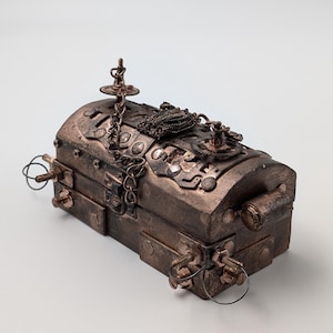 Wooden box, casket, treasure chest, wooden chest, steampunk, unique piece, rarity, designer piece, work of art, chest, collector&#39;s item