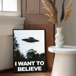 I Want to Believe vintage poster, Sci-fi poster, UFO print, Living Room Print, Retro sci fi art, I want to believe X files, Science poster imagem 6