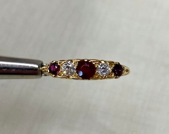 Antique 18ct Gold Old Cut Diamond & Ruby Hand Carved Ring