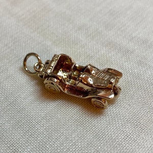 9 Karat Gelbgold Öffnungs Auto Charm Anhänger