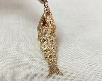 Fabulous Unusual Vintage English Hallmarked Heavy Solid 375 Fabulous Unusual Vintage English Hallmarked Heavy Solid 375
