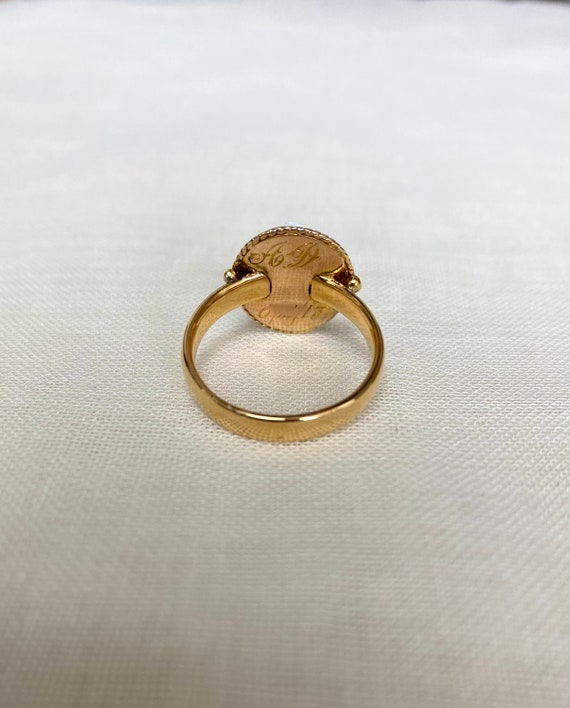 Antique 22ct Gold Cameo Ring - image 5