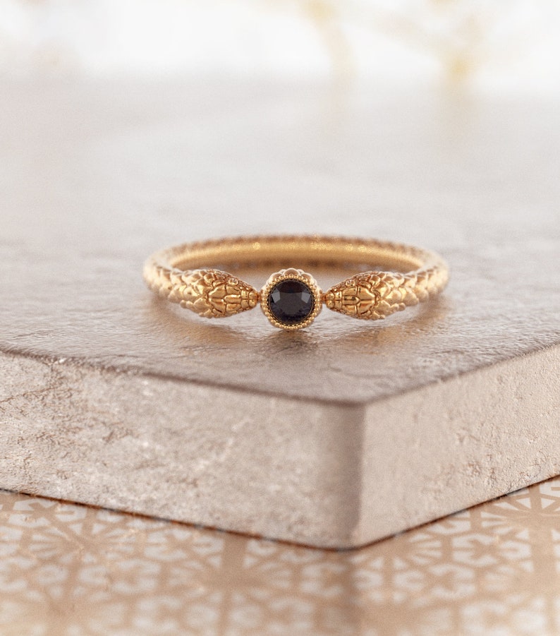 Wicca-ring, Wicca-ring, Häxband, Häxring, Herrormring, 14k guldormring, Boho Goth, Ormförlovningsring bild 2