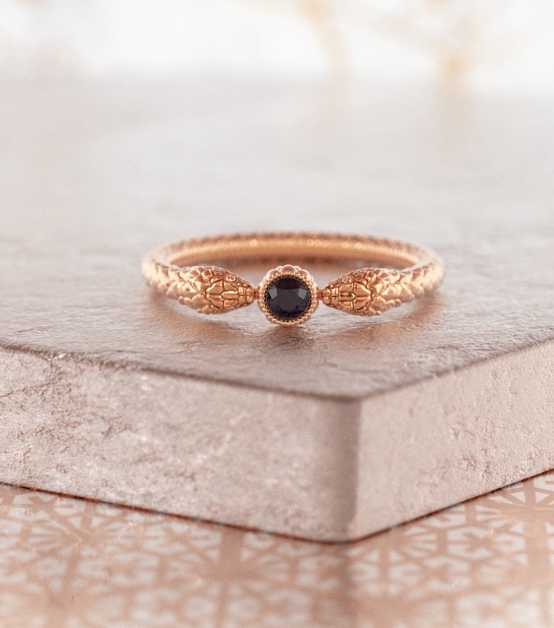 Wicca-ring, Wicca-ring, Häxband, Häxring, Herrormring, 14k guldormring, Boho Goth, Ormförlovningsring bild 6