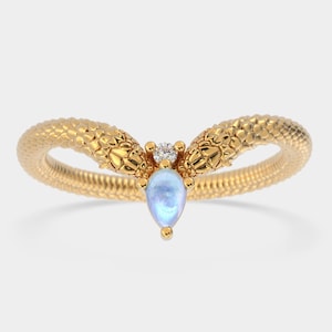 Double Snake Ring,Antique Snake Ring,Wiccan Ring,Wicca Ring,Snake Ring 14k Gold,Dainty Snake Ring,Gothic Wedding Ring,14k Snake Ring