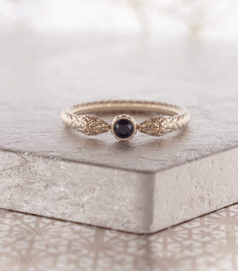 Wicca-ring, Wicca-ring, Häxband, Häxring, Herrormring, 14k guldormring, Boho Goth, Ormförlovningsring bild 5