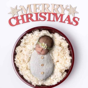 Christmas Newborn Digital Backdrop -  Digital Backgrounds - Simple Merry Christmas with Red Bowl