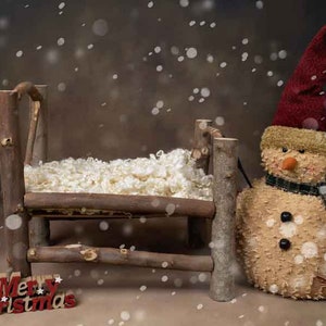 Christmas Newborn Digital Backdrop -  Digital Backgrounds - Wooden Tree Bed with Vintage Snowman and Merry Christmas