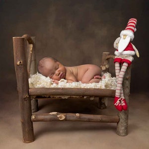 Christmas Newborn Digital Backdrop -  Digital Backgrounds - Wooden Tree Bed with Vintage Santa