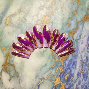 Purple White and Gold Leaf Marble Handmade Gel Press On Nails 24 Piece Set